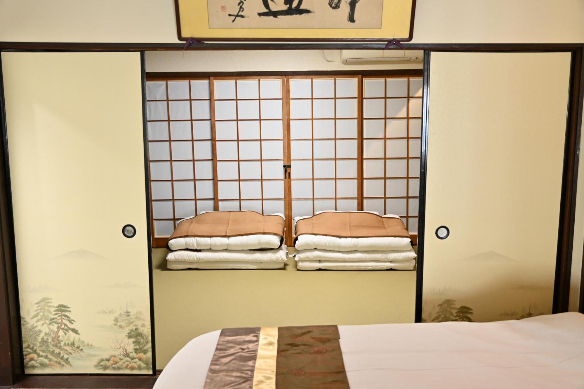Kyoto Central Base 외부 사진
